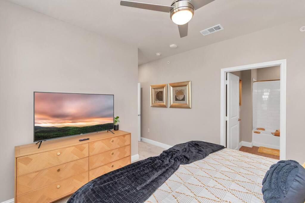 The Golden Treasure Near Kemah Boardwalk! Apartment ภายนอก รูปภาพ